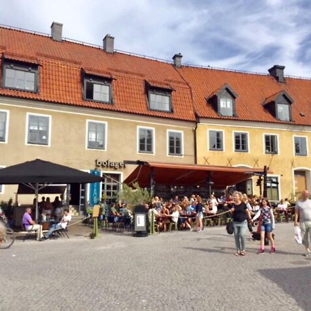 Stora Torget - Visby Lagenhetshotell Ngoại thất bức ảnh